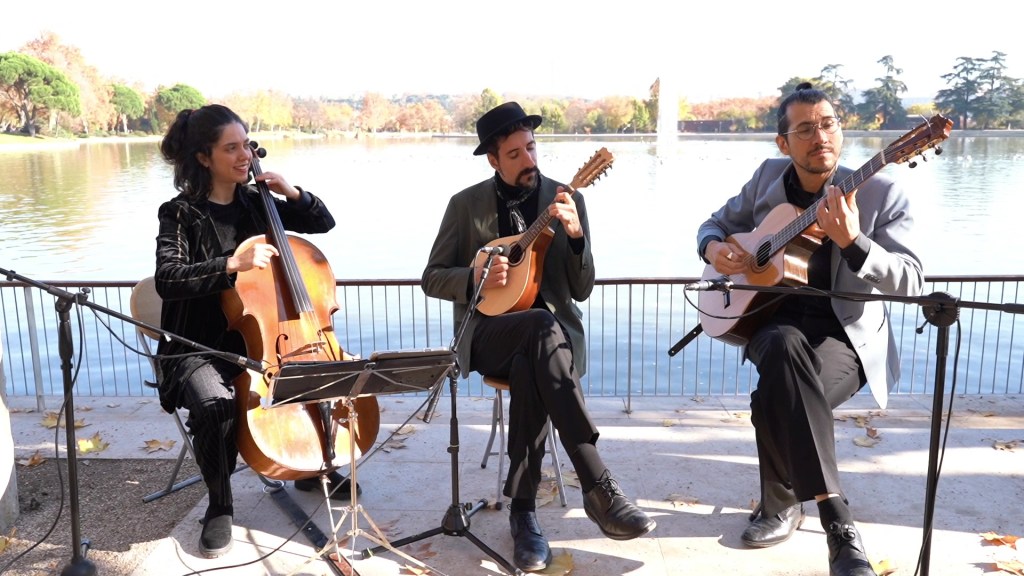 SESIÓN DE GRABACIÓN EN EL LAGO: «LA RONDALLA&nbsp;FANTASMA»