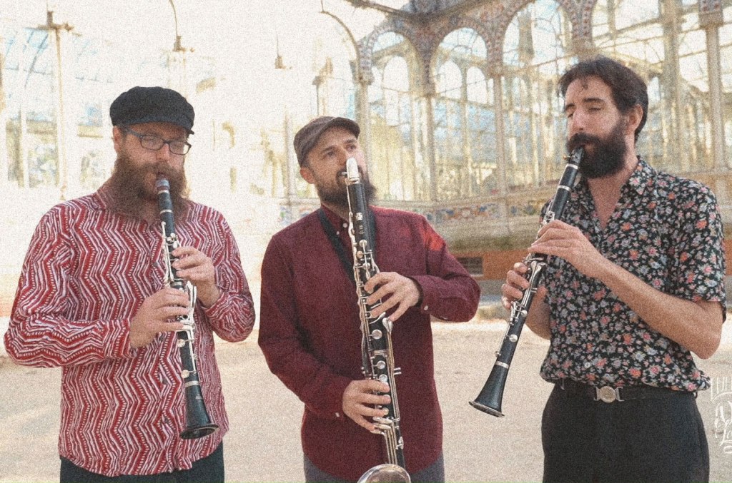 IMPROVISANDO UN ARREGLO A TRES VOCES («BAILE EN EL&nbsp;MANZANARES»